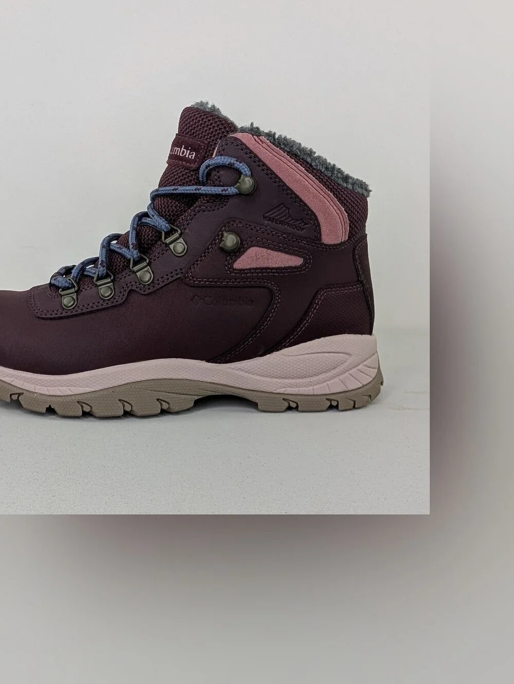 Columbia Newton Ridge Boots Womens Size 7.5 Waterproof Omni Heat Winter Hiking